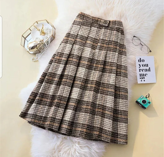 Emily Pleated Skirt